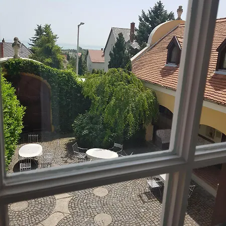 Maison d'hôtes Gombás Kúria Mansion Boutique Balatonfüred