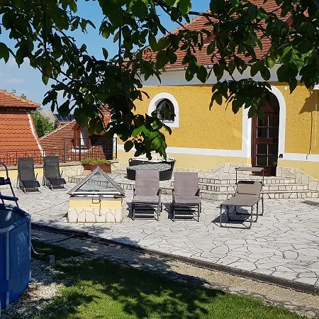 Maison d'hôtes Gombás Kúria Mansion Boutique Balatonfüred