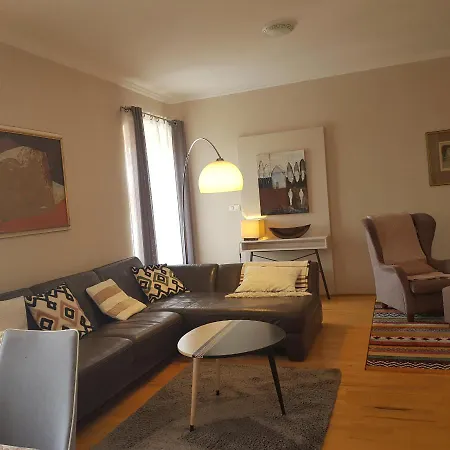 Guest house Gombas Kuria Mansion Boutique 4*