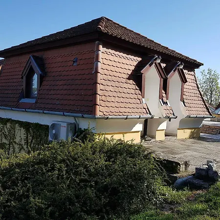 Gombás Kúria Mansion Boutique Maison d'hôtes Balatonfüred